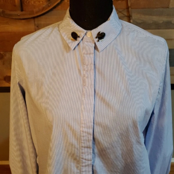 H&M  Button Down Shirt - Picture 6 of 6